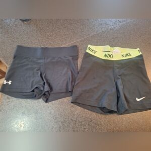 Womens Under Armour And Nike Black Dri-FIT Compression Shorts, Size Medium